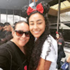 Meet your Posher, Renee